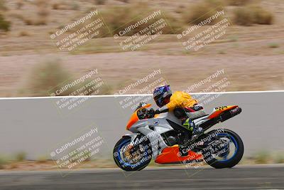 media/Jun-04-2022-WERA (Sat) [[b852bbbd55]]/Race 4 C Superbike Expert Novice/